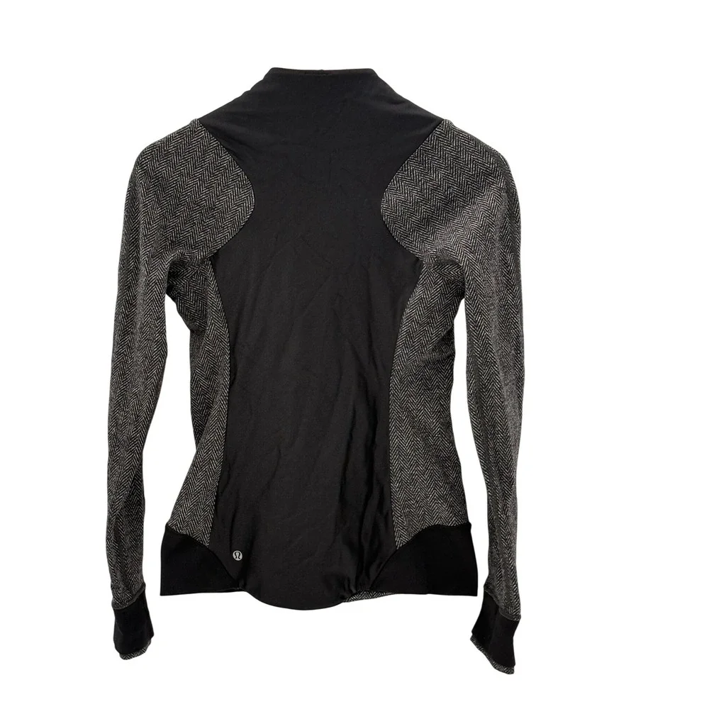 Lululemon Jacket Emerge Renewed Women Size 6 Gray Black Full Zip Moto Style Luon